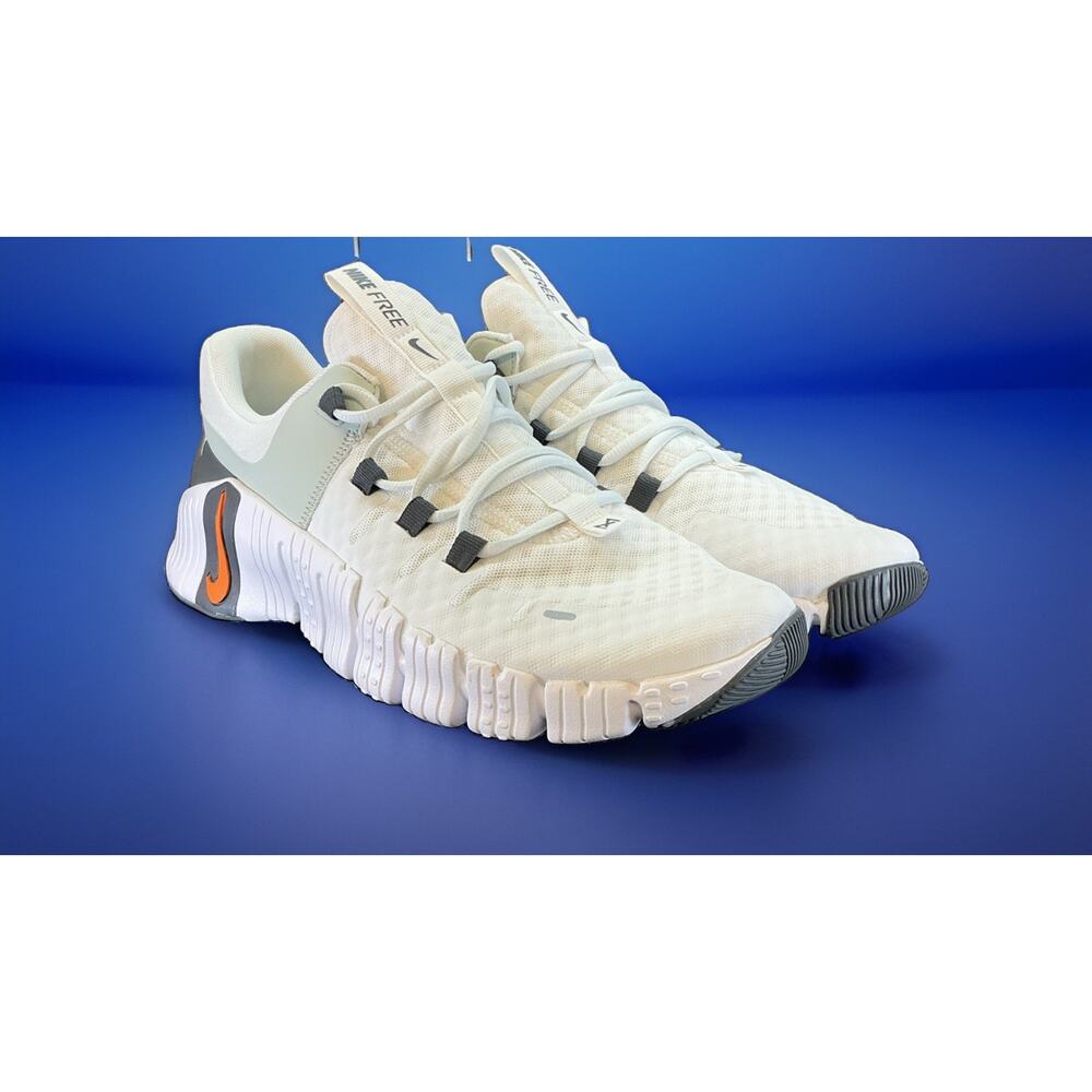 Size 11 - Nike Free Metcon 5 White Bright Mandarin - Picture 2 of 7